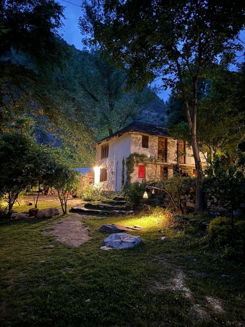 Arrival & Grounding in Nature